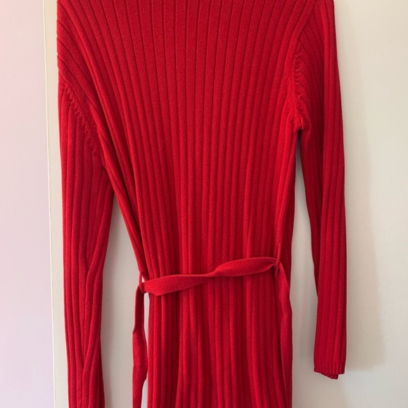 KB Collections Red Button Down Sweater, M - Picture 4 of 4